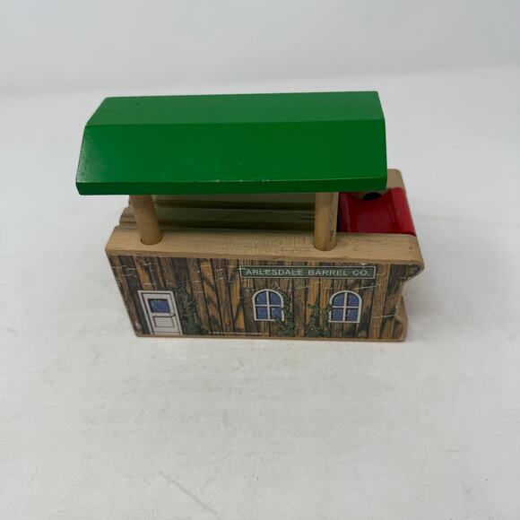 Thomas and Friends Wooden Railway Arlesdale Barrell Co. - Picture 1 of 8